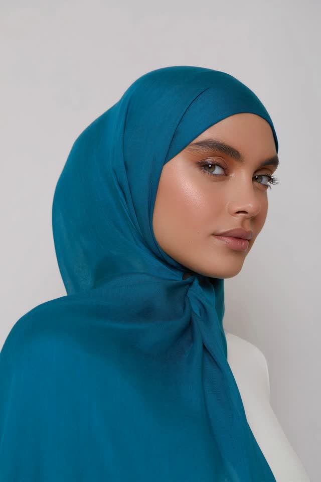 Women's Scarf 02